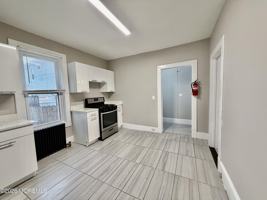 featured image of 512 4th Ave Apt 1 #1