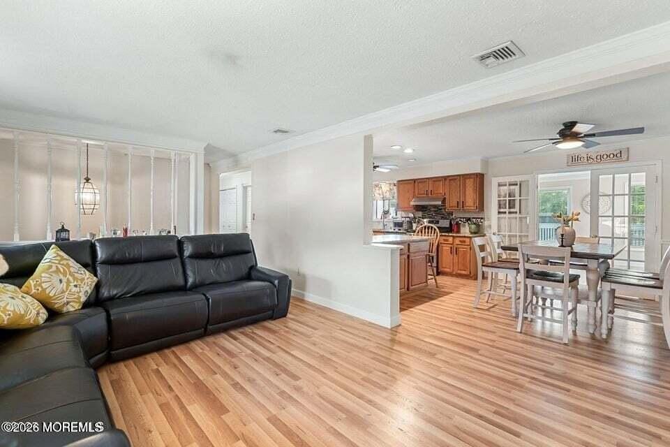 19 Elm St #12 - Photo 3 of 11