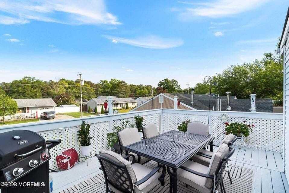 19 Elm St #12 - Photo 6 of 11