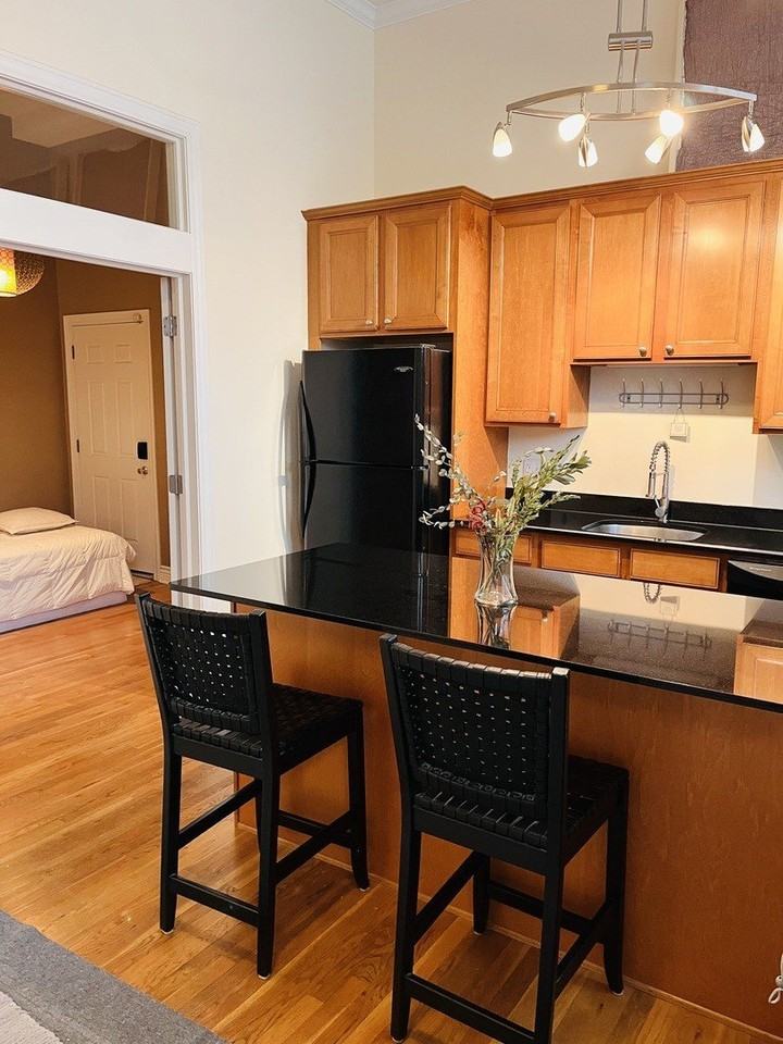 1707 N Paulina St Apt 102 #102 - Photo 6 of 14