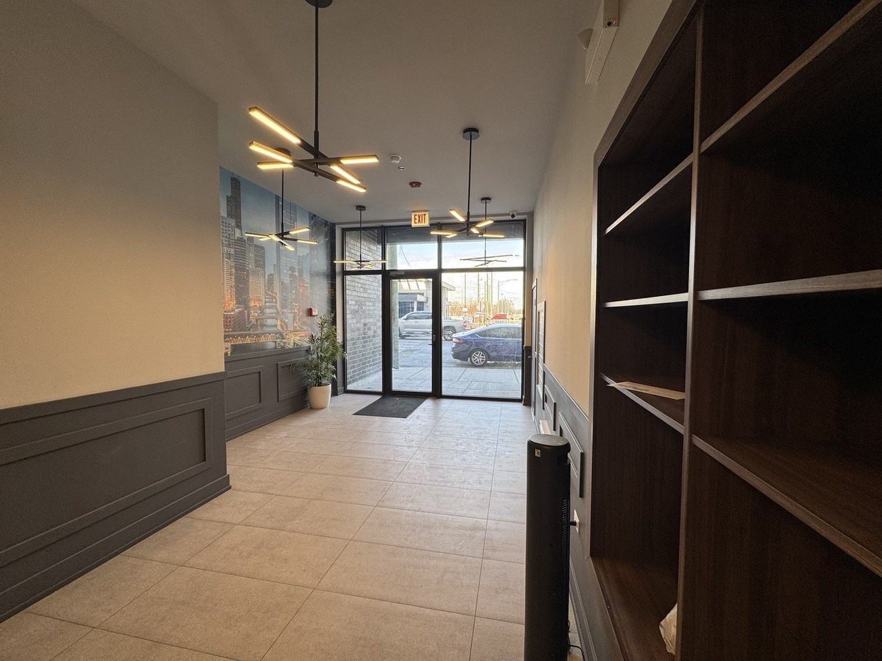 451 E Pershing Rd Unit 301 #301 - Photo 4 of 21