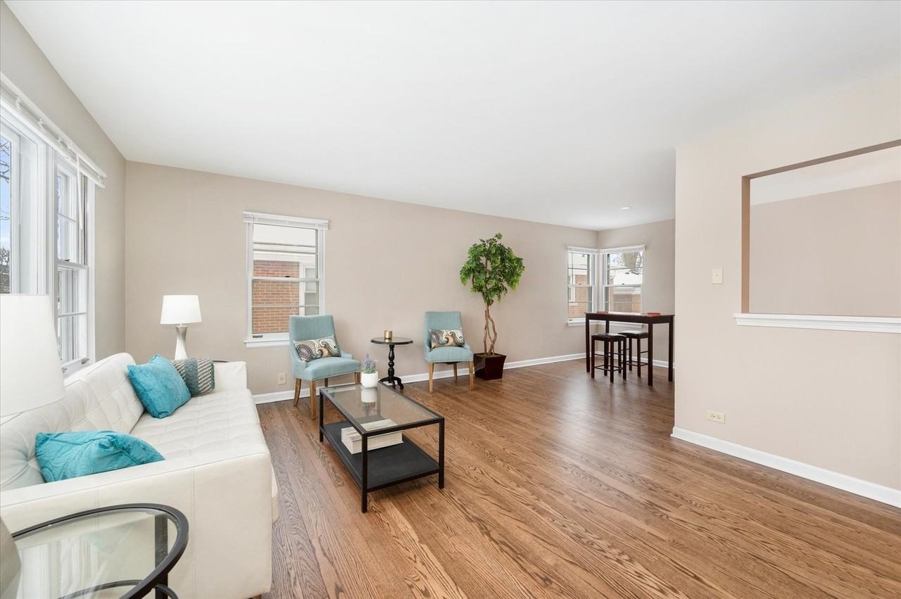 159 N Myrtle Ave - Photo 2 of 21