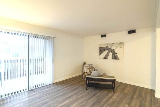 800 Brook Dr Apt 1 #1 - Photo 5 of 22