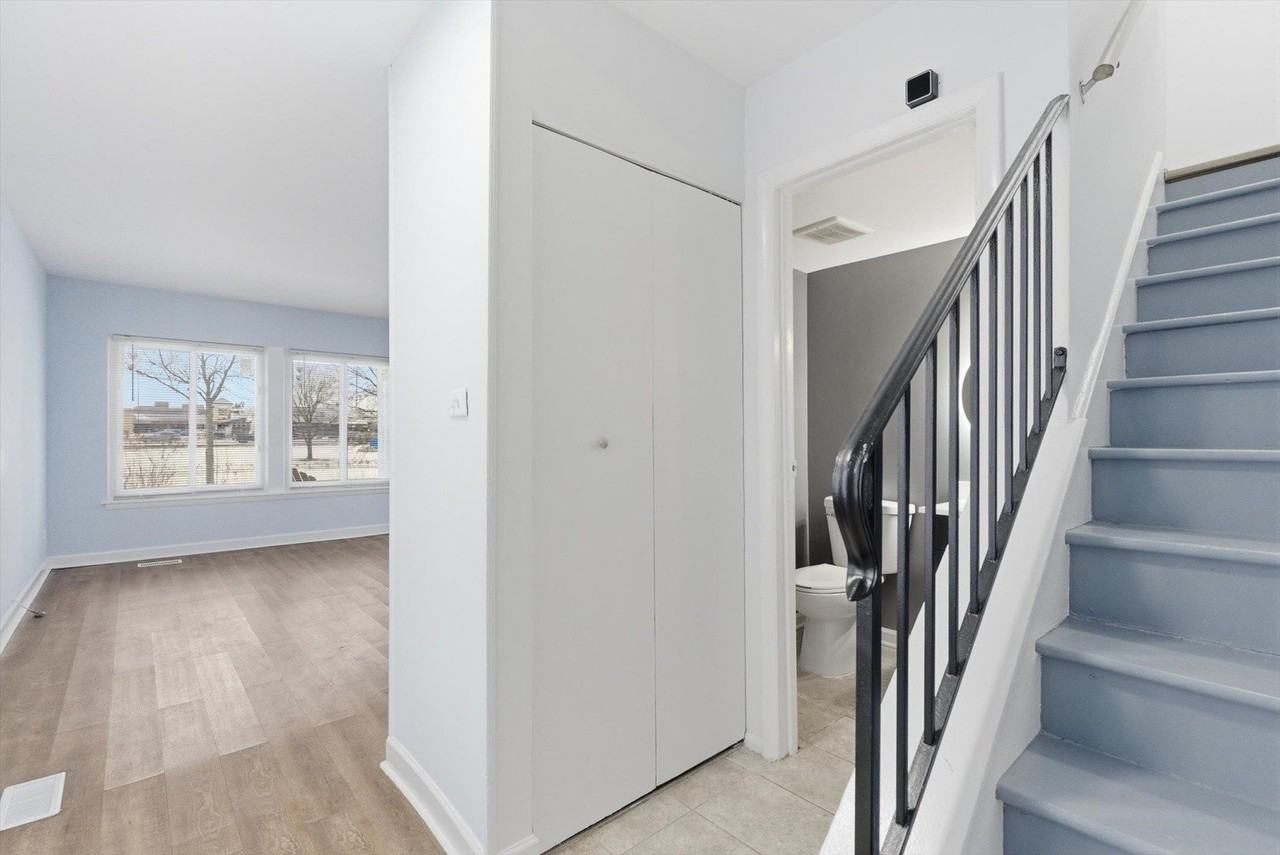 7526 Bristol Ln Unit 2 #2 - Photo 3 of 18