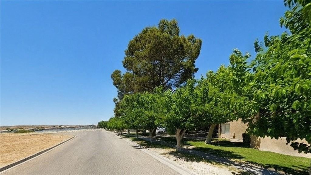 14736 Chaparral Ln #1 - Photo 6 of 18