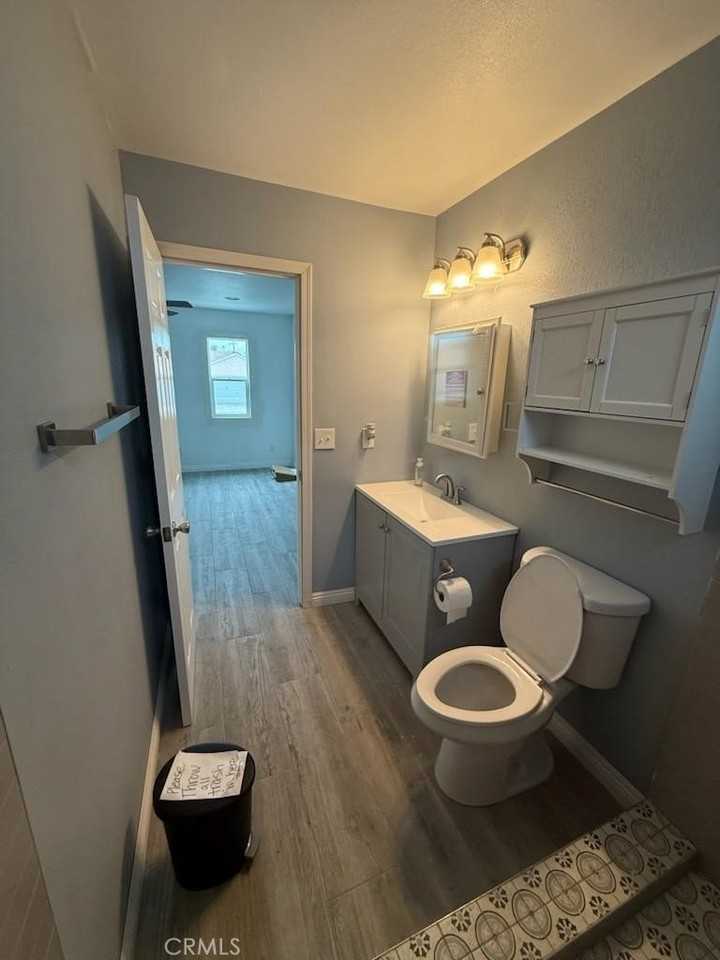 7389 Lindsey Ave - Photo 6 of 8