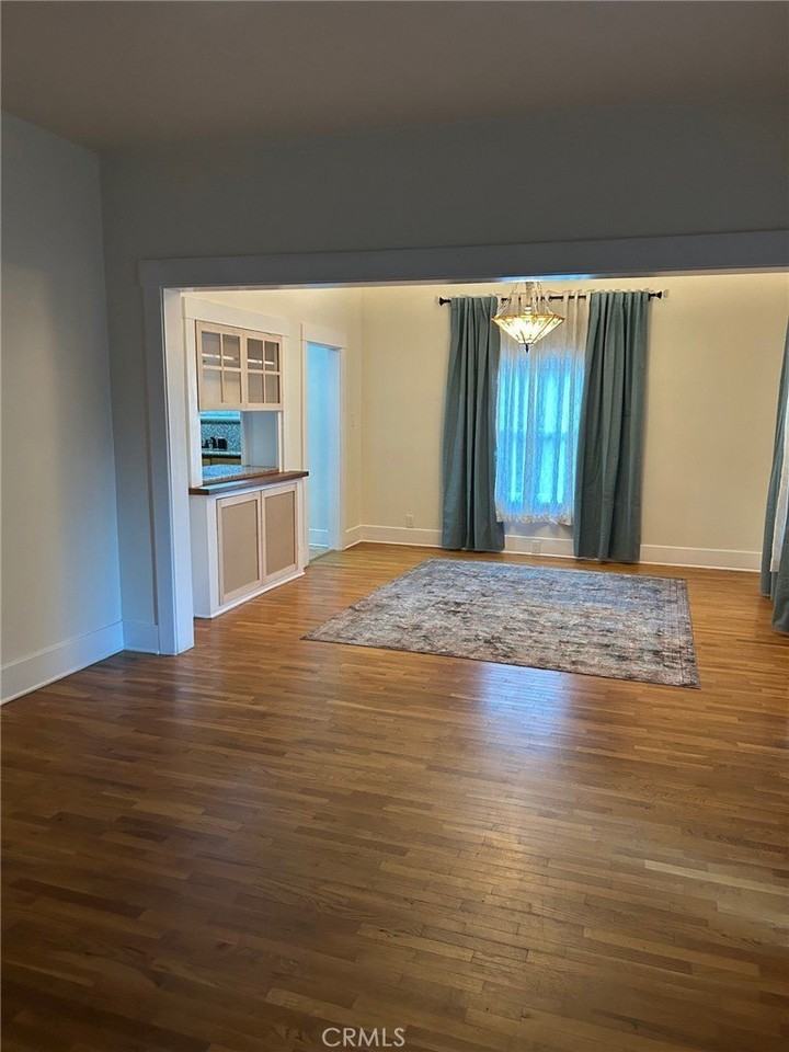 342 Alvarado St - Photo 3 of 10