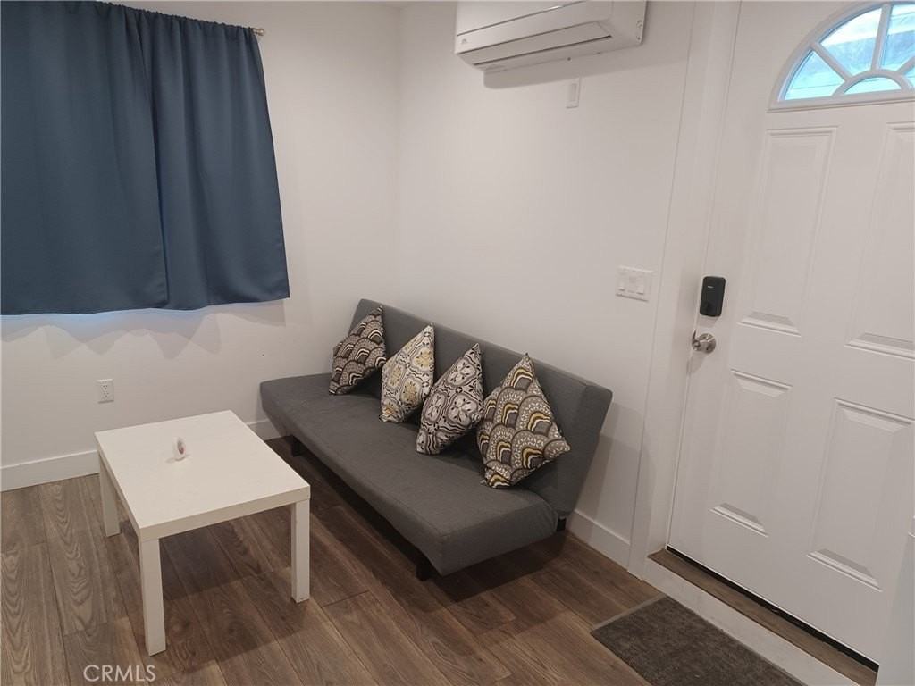 24019 Sylvan St #ADU - Photo 3 of 16