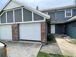 featured image of 1102 Pine Ct Apt B