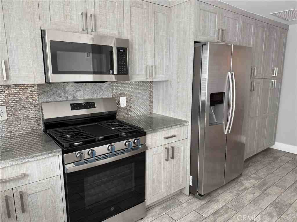 6 Leda - Photo 6 of 18