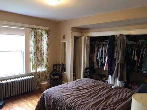 254 Belgrade Avenue - Photo 3 of 7