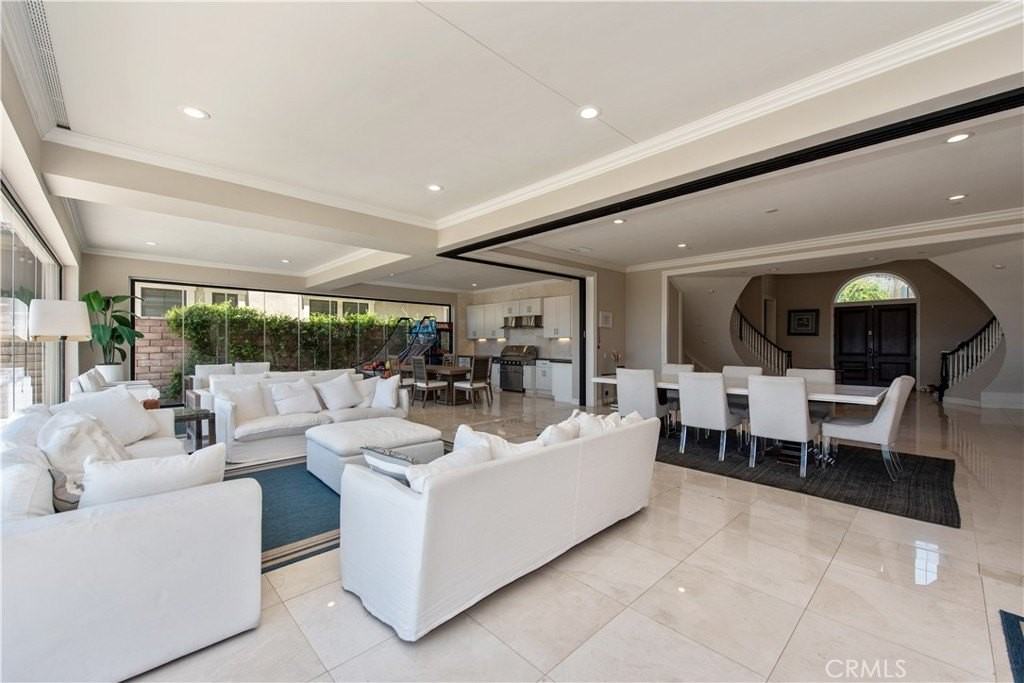 106 Knob Crk - Photo 7 of 47