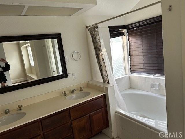 751 La Cumbre St - Photo 4 of 14