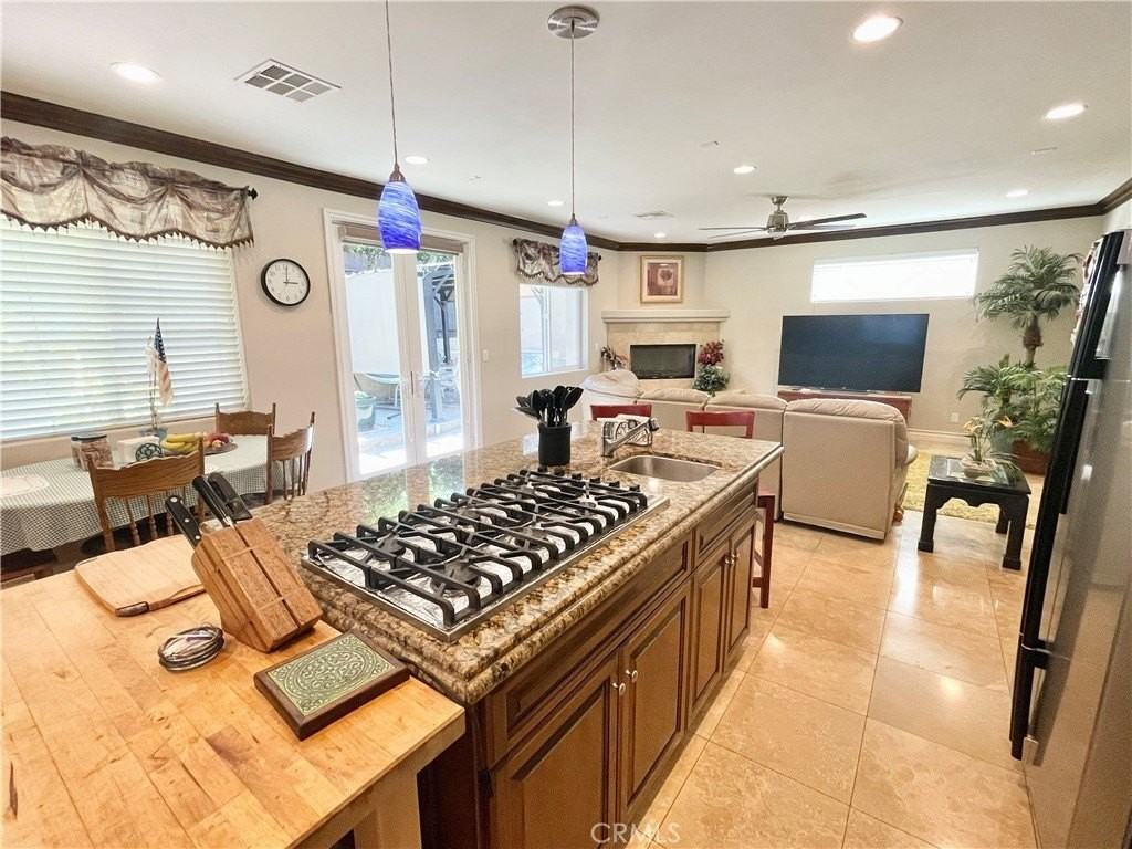 1764 2nd St - Photo 5 of 18