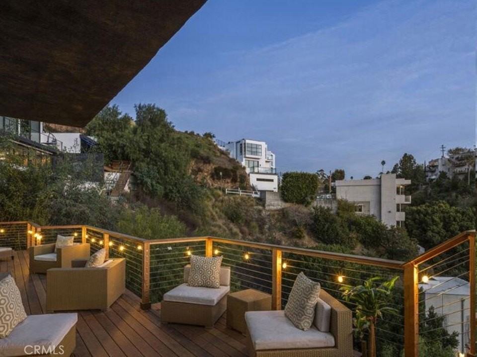 6422 Weidlake Dr - Photo 2 of 50