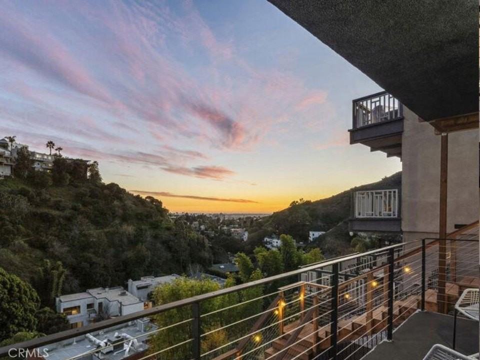 6422 Weidlake Dr - Photo 5 of 50