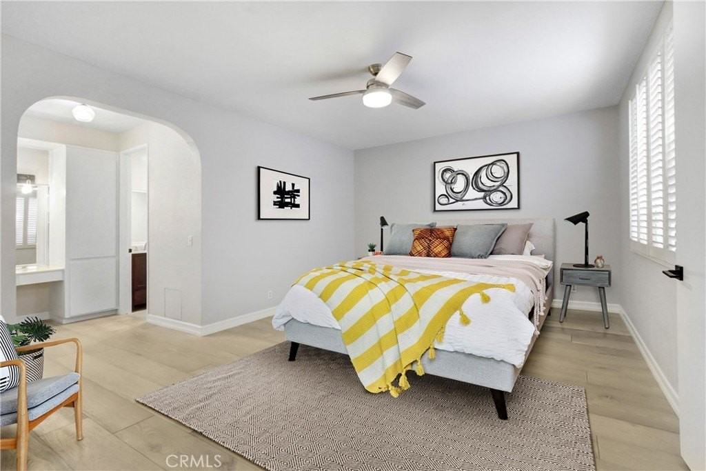 4949 Genesta Ave #104 - Photo 4 of 33