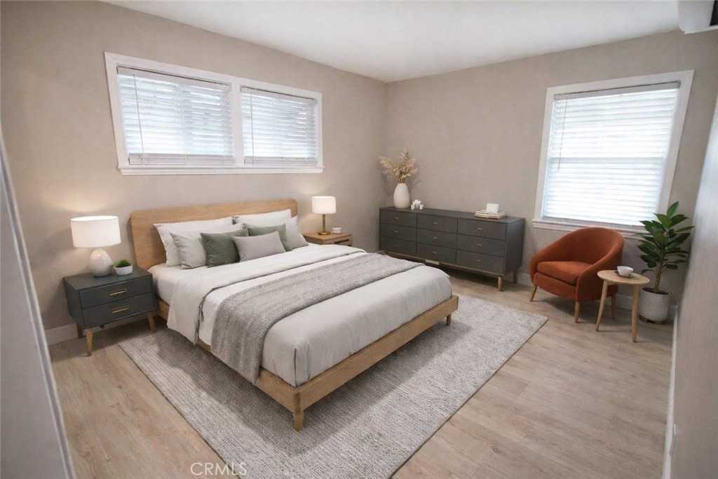 3114 W Burbank Blvd #B