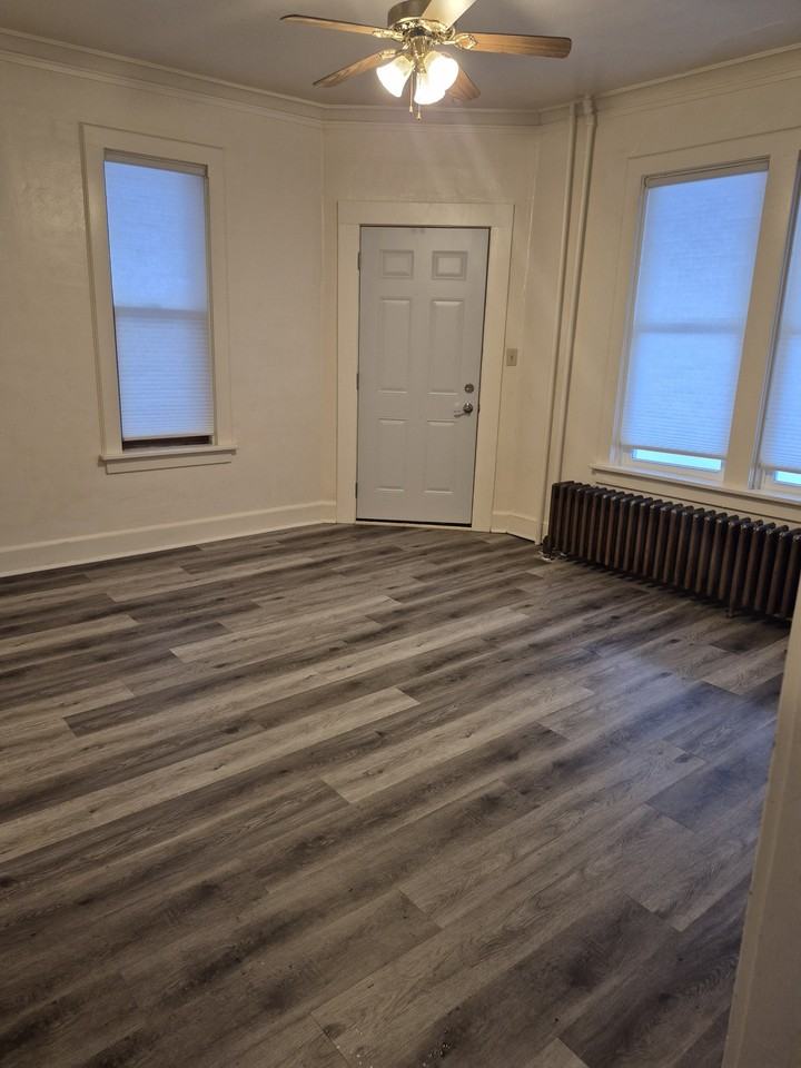 514 South 1st Avenue - Photo 7 of 9