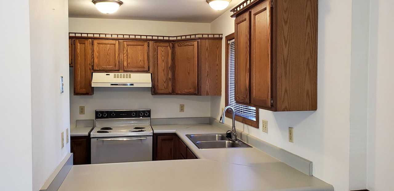 529 Seminole Way - Photo 2 of 20