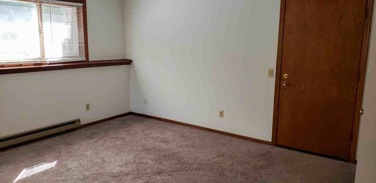 529 Seminole Way - Photo 5 of 20