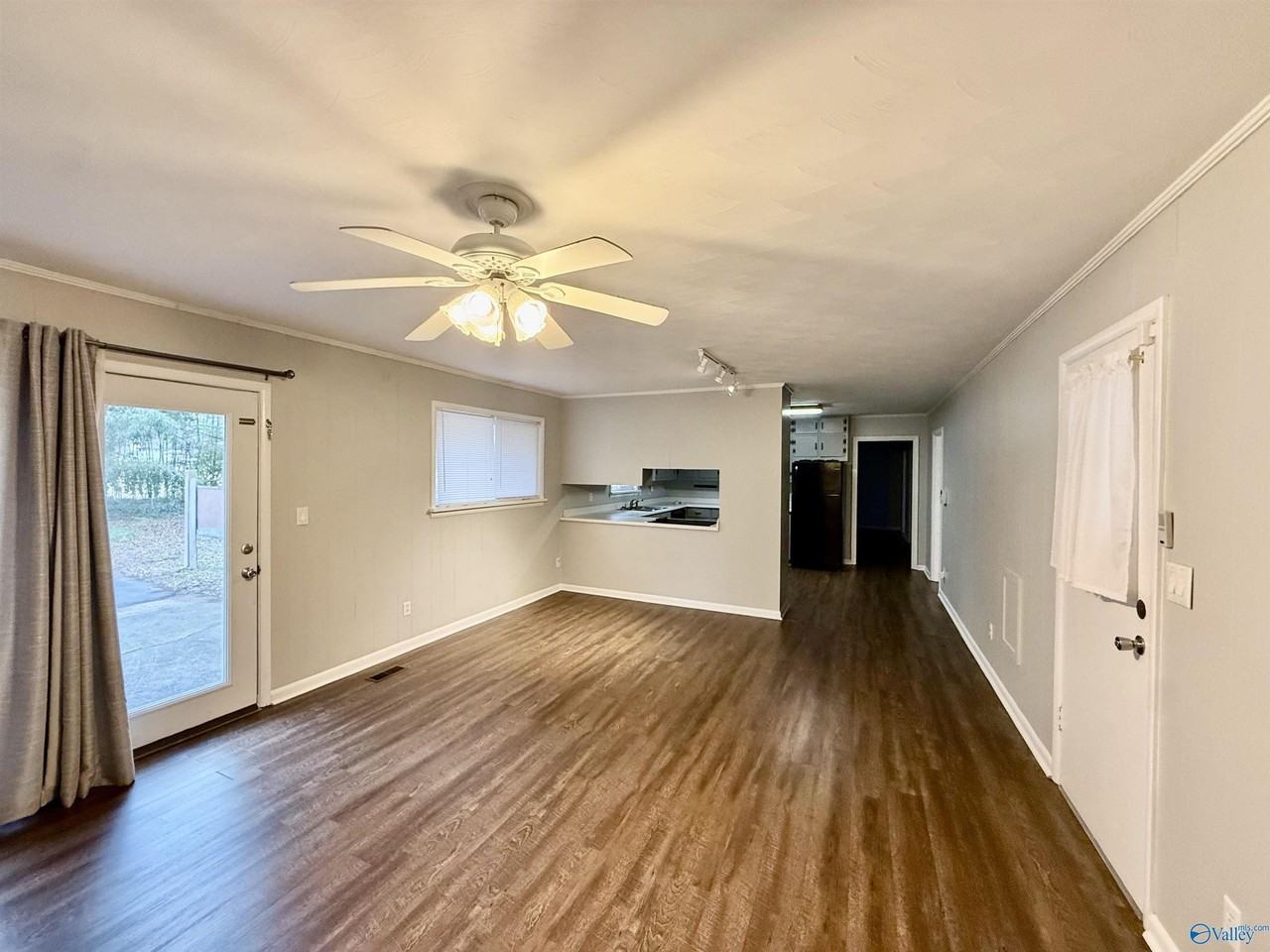 804 Hodges St Nw - Photo 4 of 13