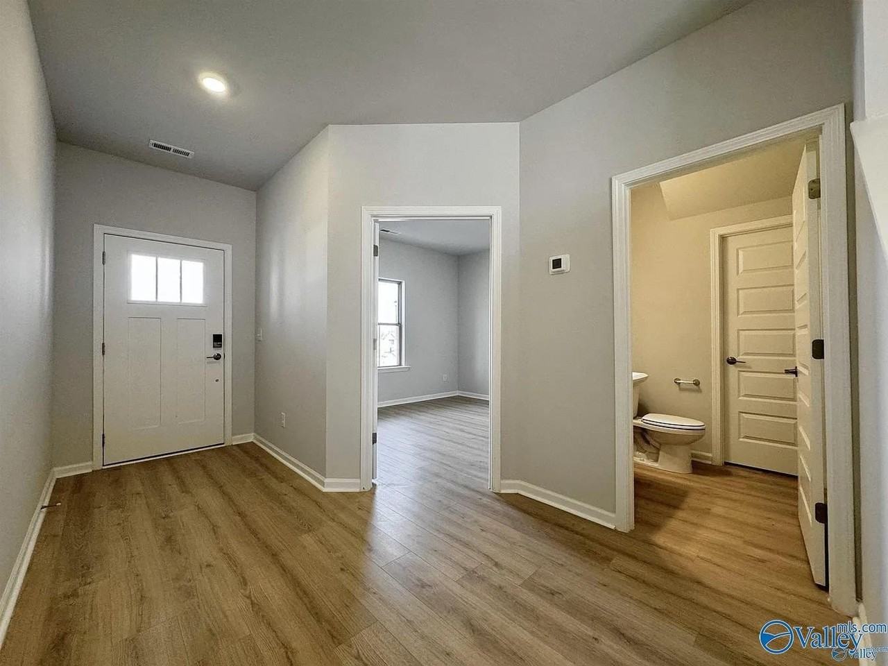 306 Pond Spring Dr - Photo 2 of 7