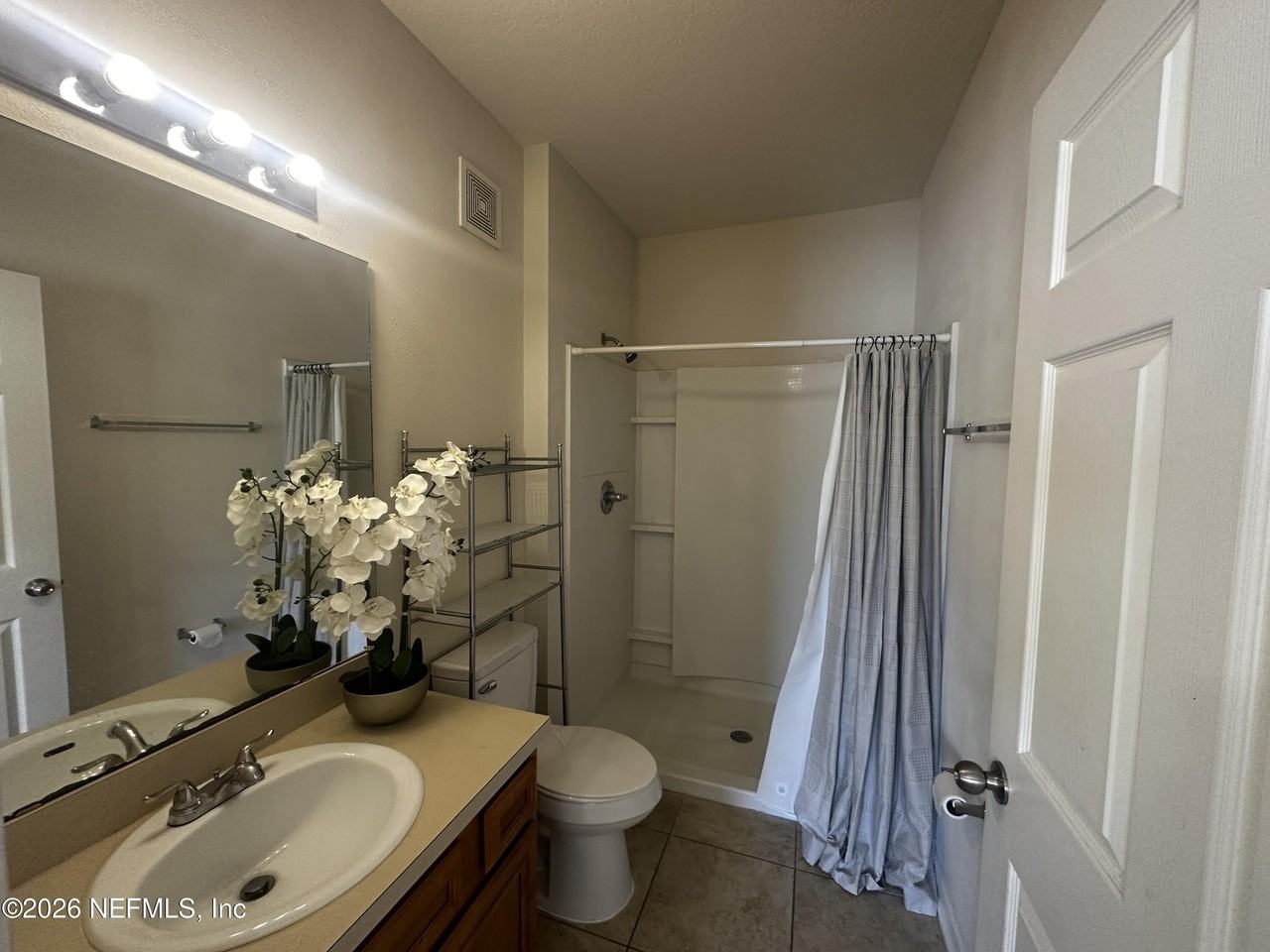 8201 Green Parrot Rd Unit 307 #307 - Photo 5 of 17