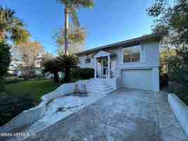 featured image of 1205 16th St N