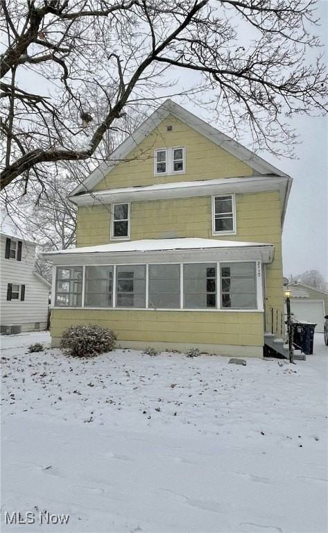 2110 12th St Sw - Photo 2 of 46