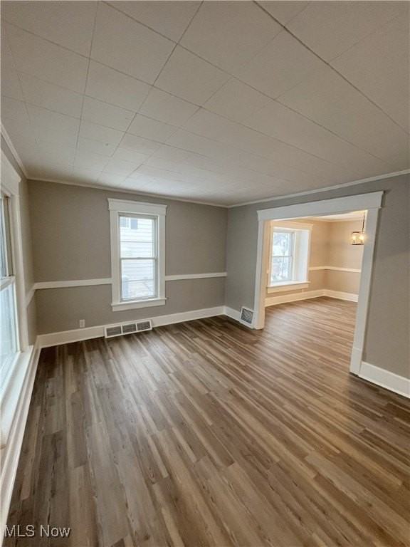 2110 12th St Sw - Photo 5 of 46