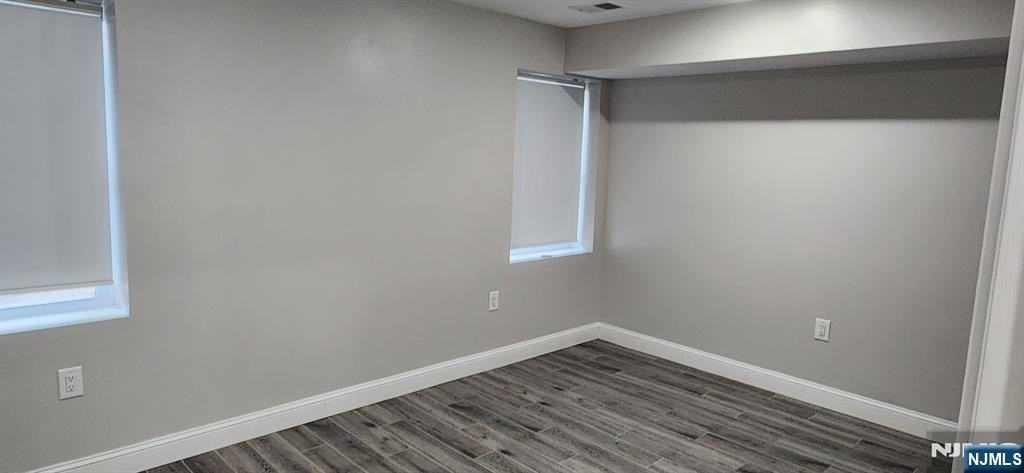 549 Palisade Ave - Photo 7 of 17