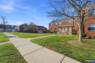 441 Lawn Ave - Photo 1 of 1