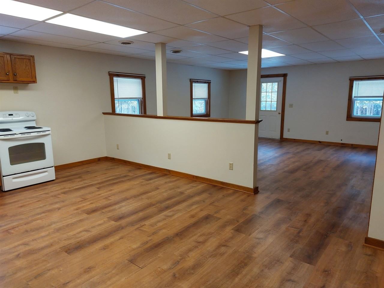 68 Bush St #A - Photo 3 of 10