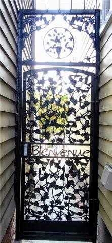 2112 Baronne St #C - Photo 2 of 28