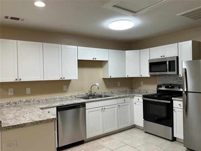 101 Tiger Dr - Photo 4 of 11