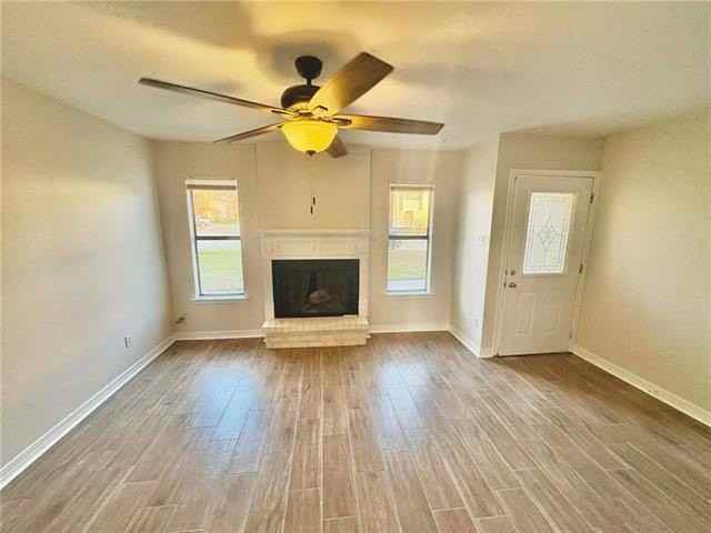 322 Mariners Blvd - Photo 3 of 12