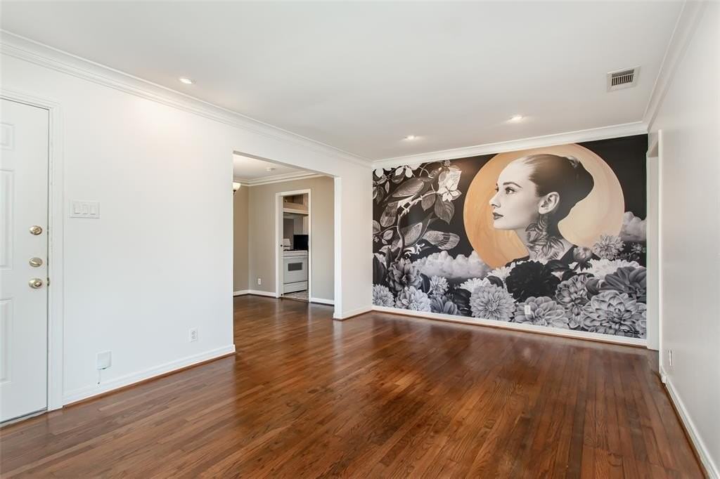 8642 Daytonia Ave - Photo 6 of 32