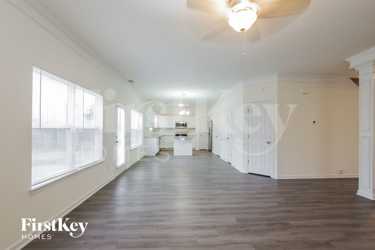 414 Matfield Ct - Photo 4 of 18