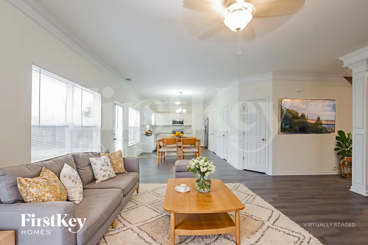 414 Matfield Ct - Photo 5 of 18