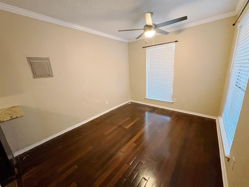 919 S Weatherred Dr #135 - Photo 4 of 10