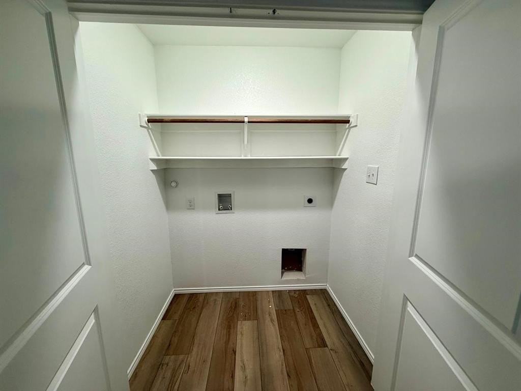 3037 Harper St - Photo 5 of 14