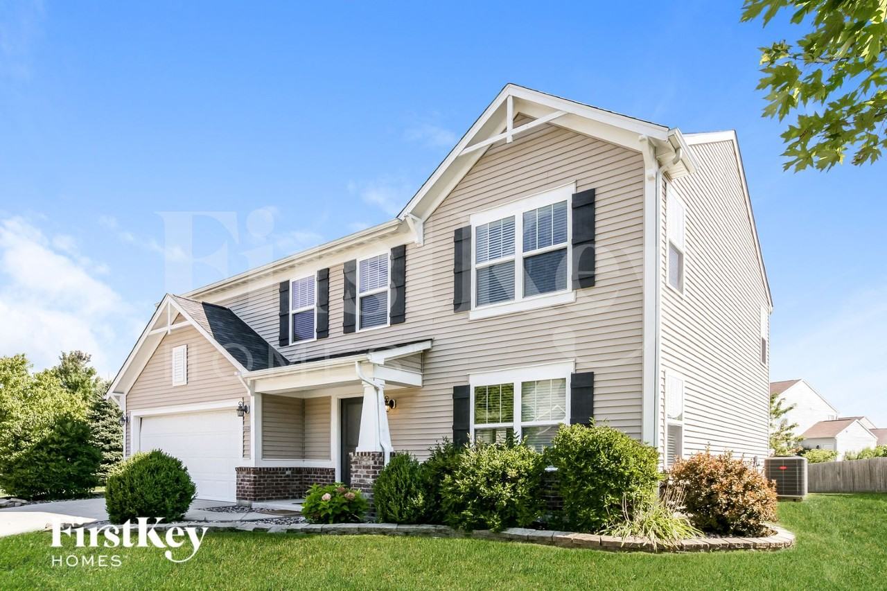 12970 Bartlett Dr - Photo 2 of 15