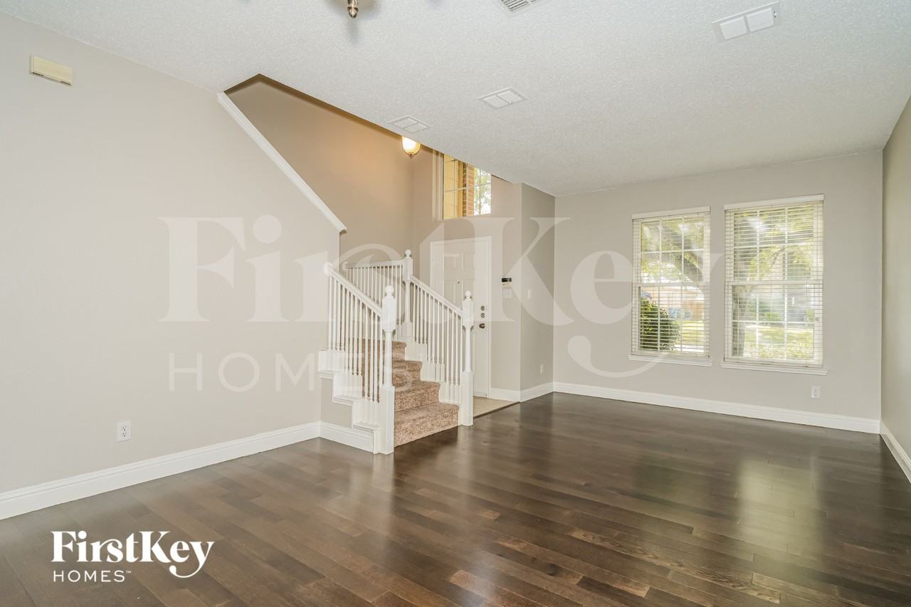 1208 Indian Trail Rd - Photo 2 of 18