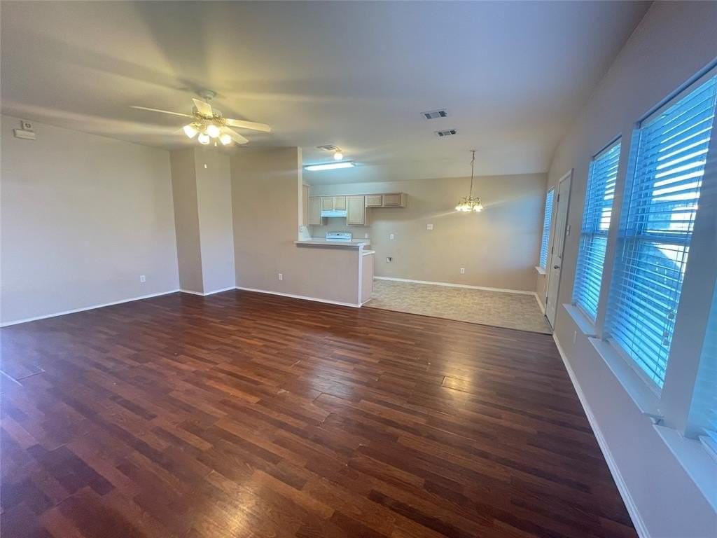 1612 Audrey Dr - Photo 4 of 15