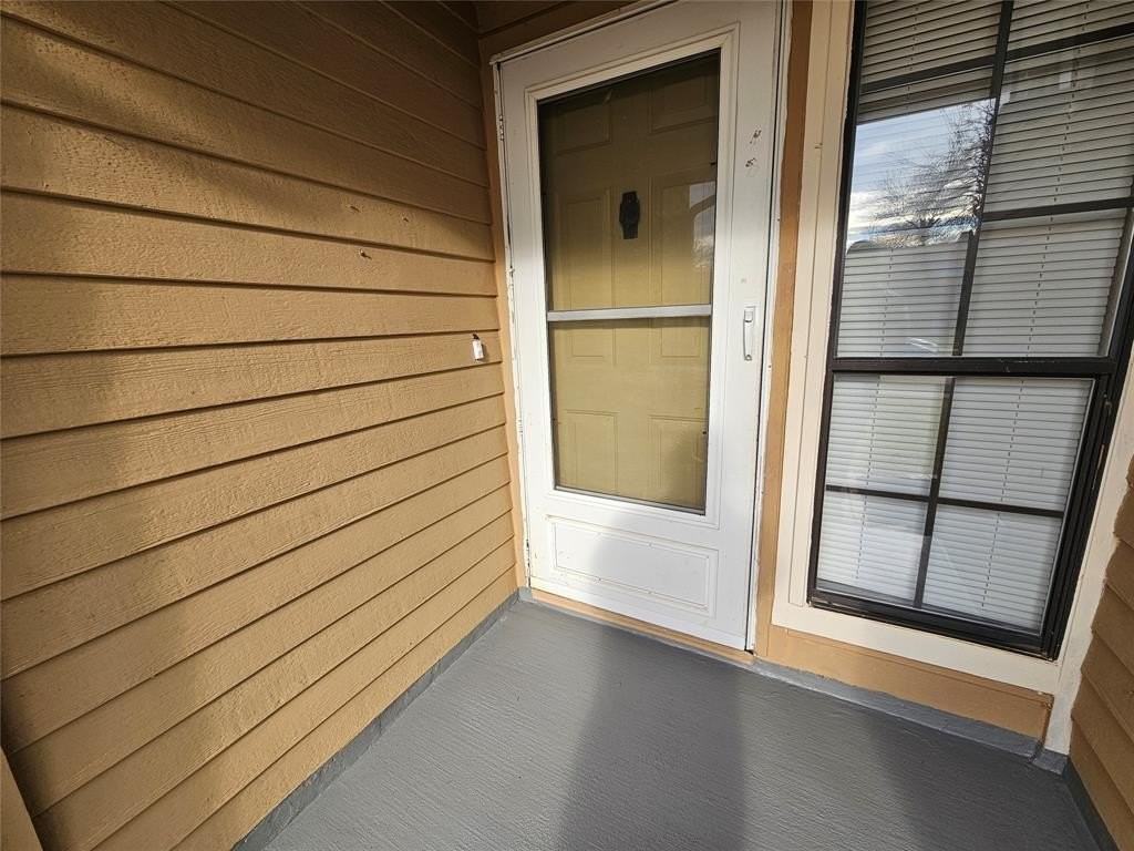 824 Bailey Dr - Photo 2 of 28