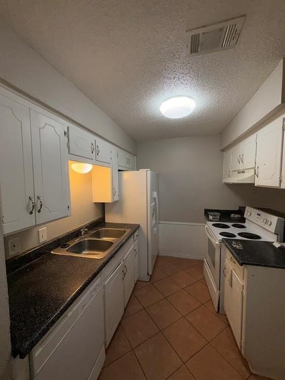 708 E Pecan St - Photo 4 of 10