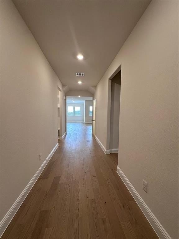 3413 Longfellow Ave - Photo 2 of 16