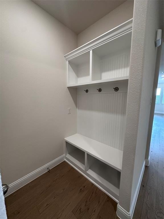 3413 Longfellow Ave - Photo 3 of 16