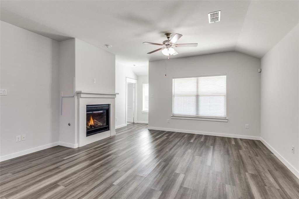 9013 Zubia Ln - Photo 2 of 12